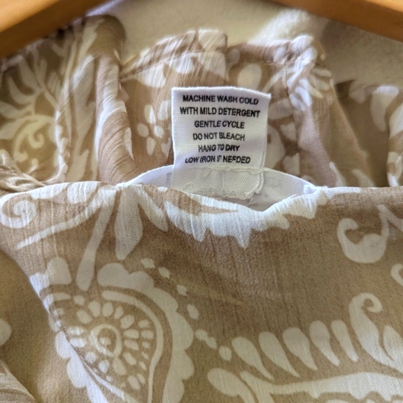 L.I.F.E. Ruffled Tie Front Blouse with 3/4 Bell Sleeves in Cream and Tan - Picture 4 of 4